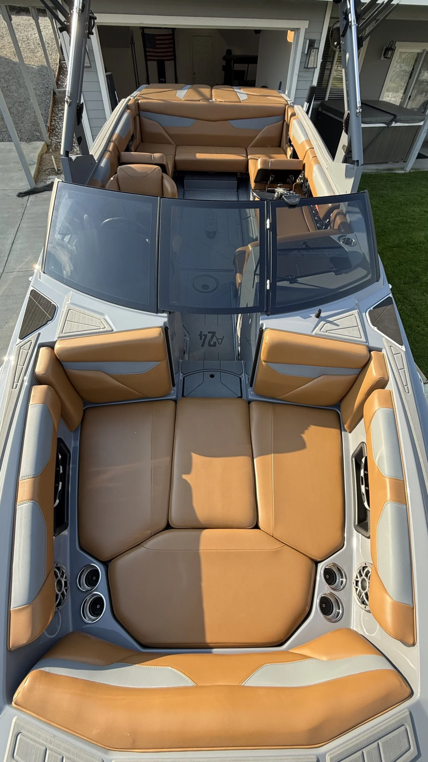 2021 Axis A24**immaculate condition!**