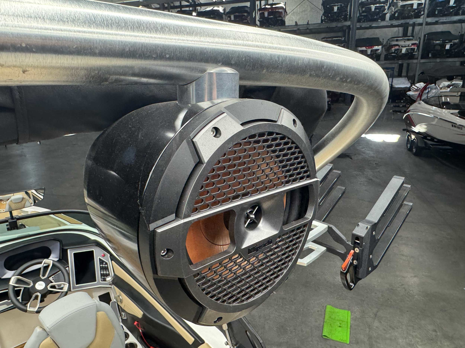 2022 MasterCraft XT22