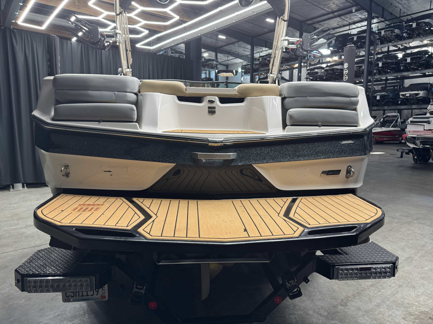 2022 MasterCraft XT22