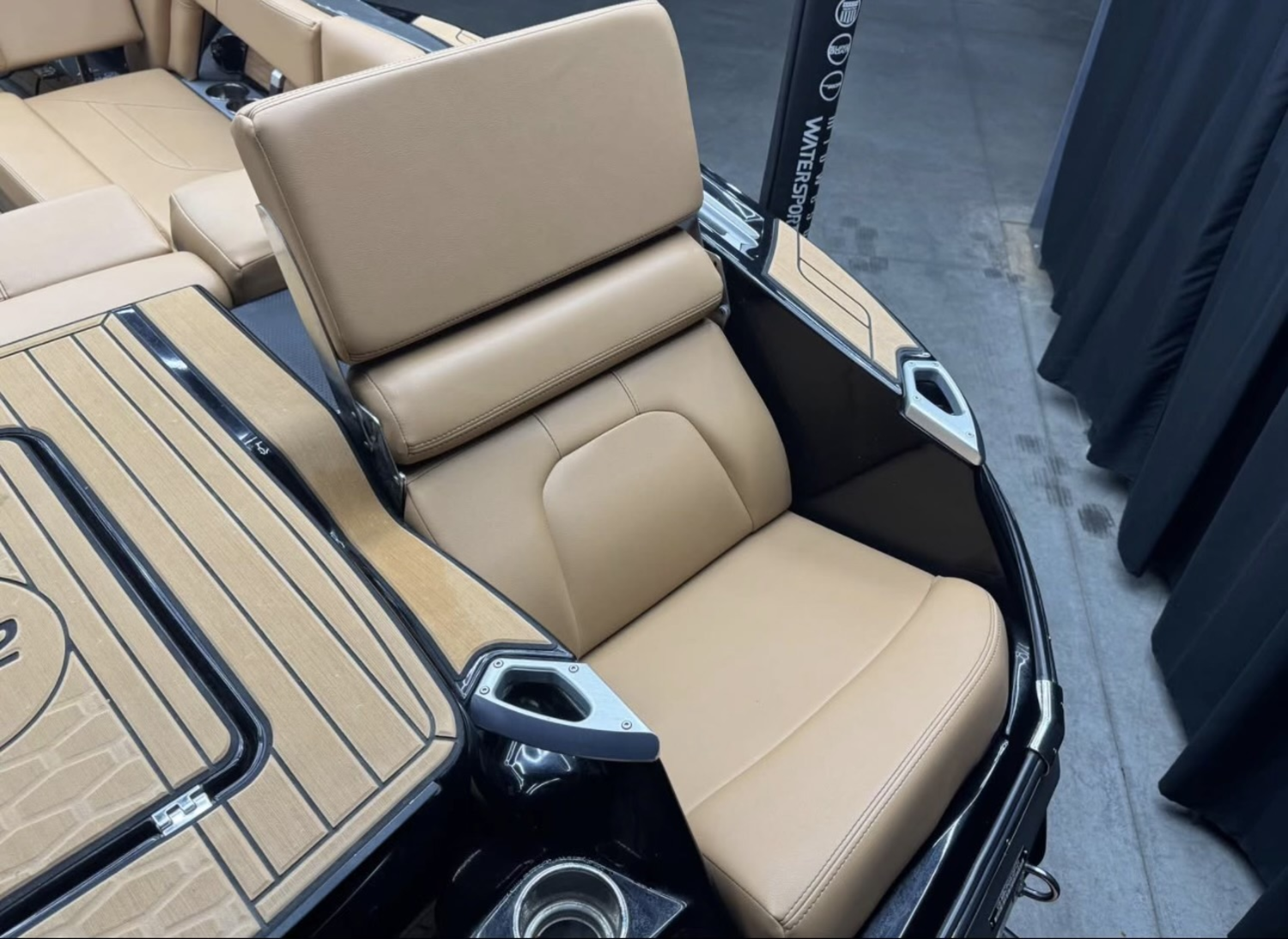 2021 MasterCraft X22