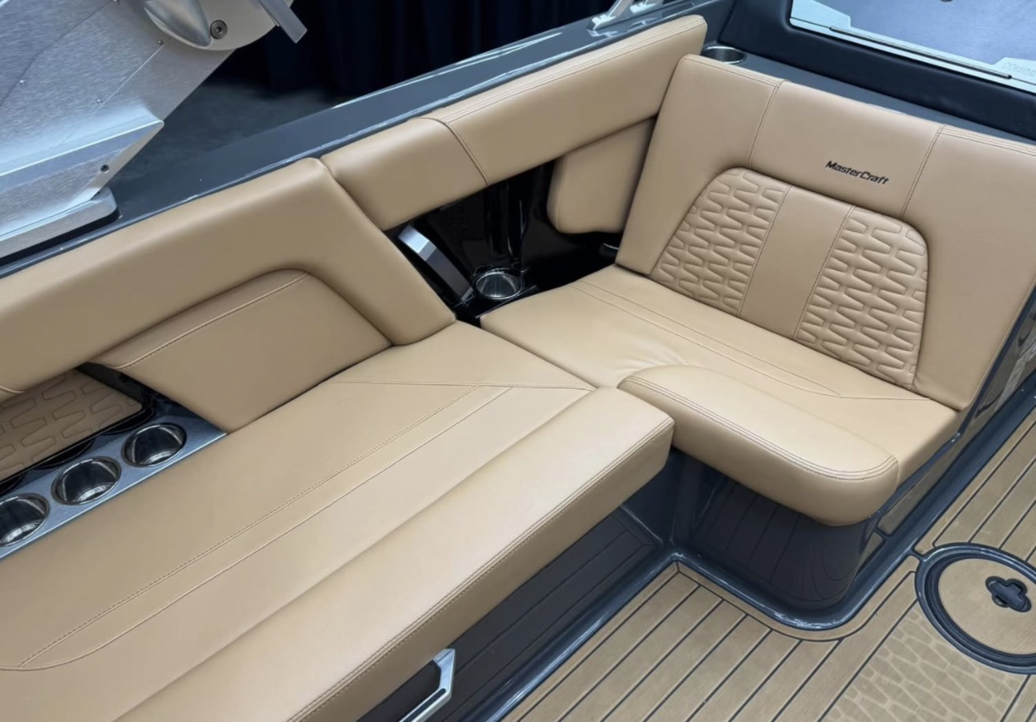 2021 MasterCraft X22