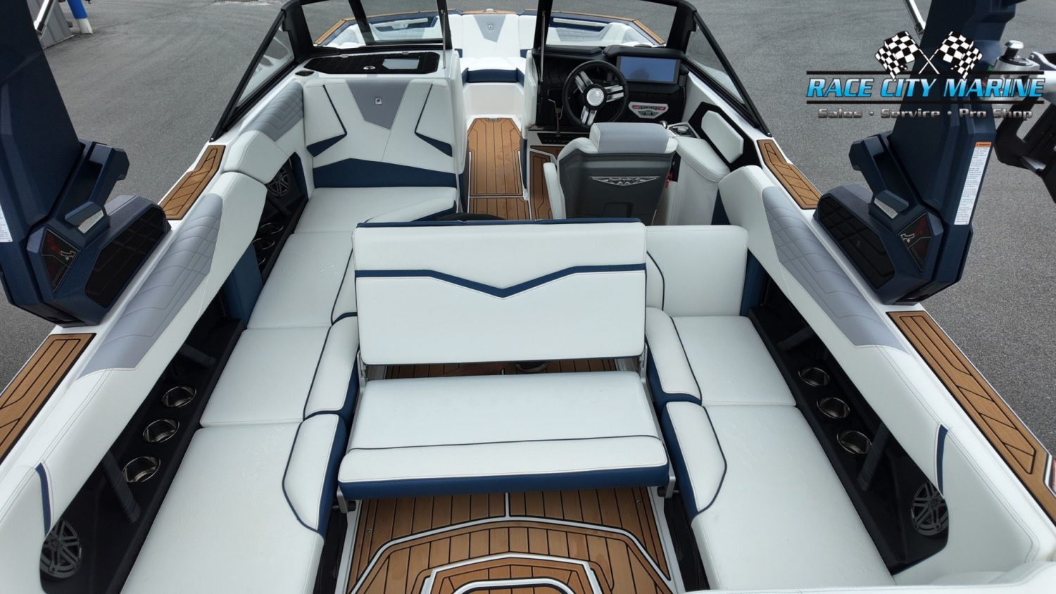 2023 Nautique S23