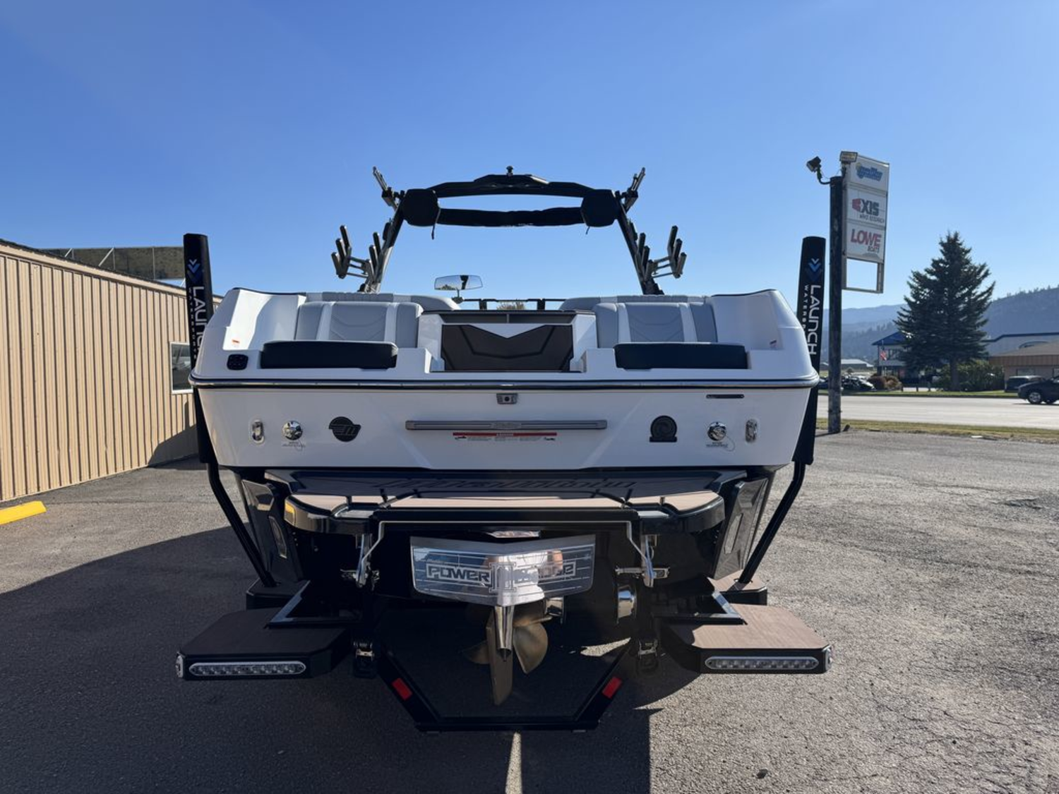2026 Malibu Boats 25 LSV