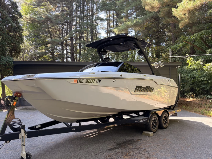 2022 Malibu Boats M220 for sale in Rockford, Michigan