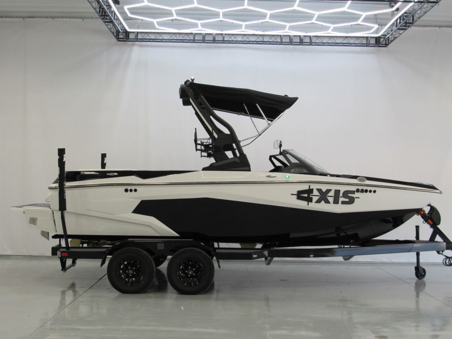 2026 Axis Wake Research A200