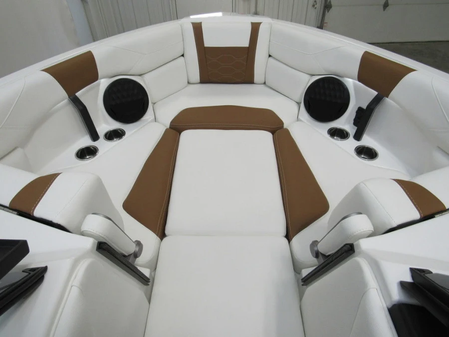 2026-malibu-wakesetter-23-lsv-110778-image13