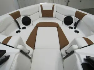 2026-malibu-wakesetter-23-lsv-110778-image13