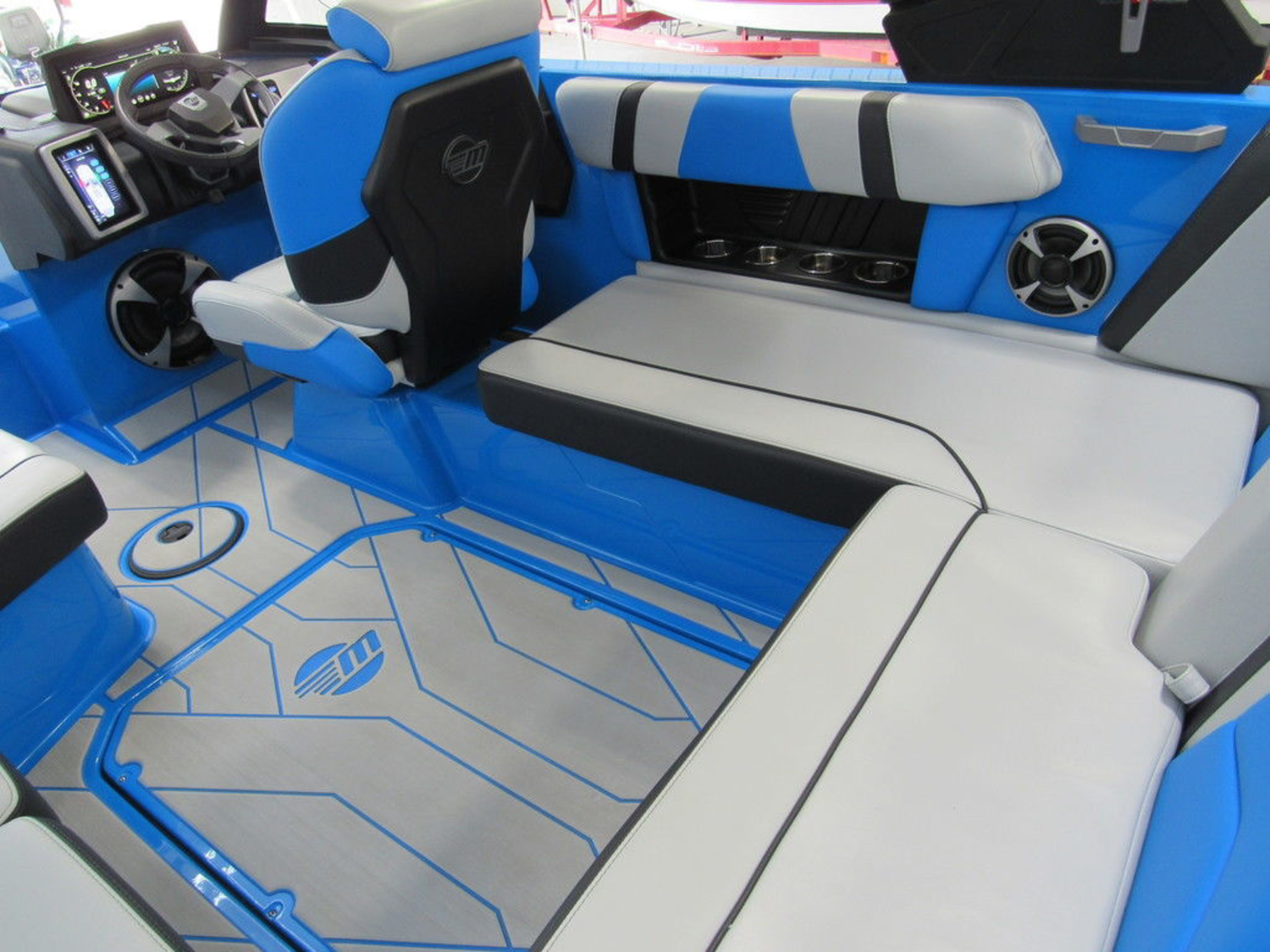 2021 Malibu Boats 21 MLX