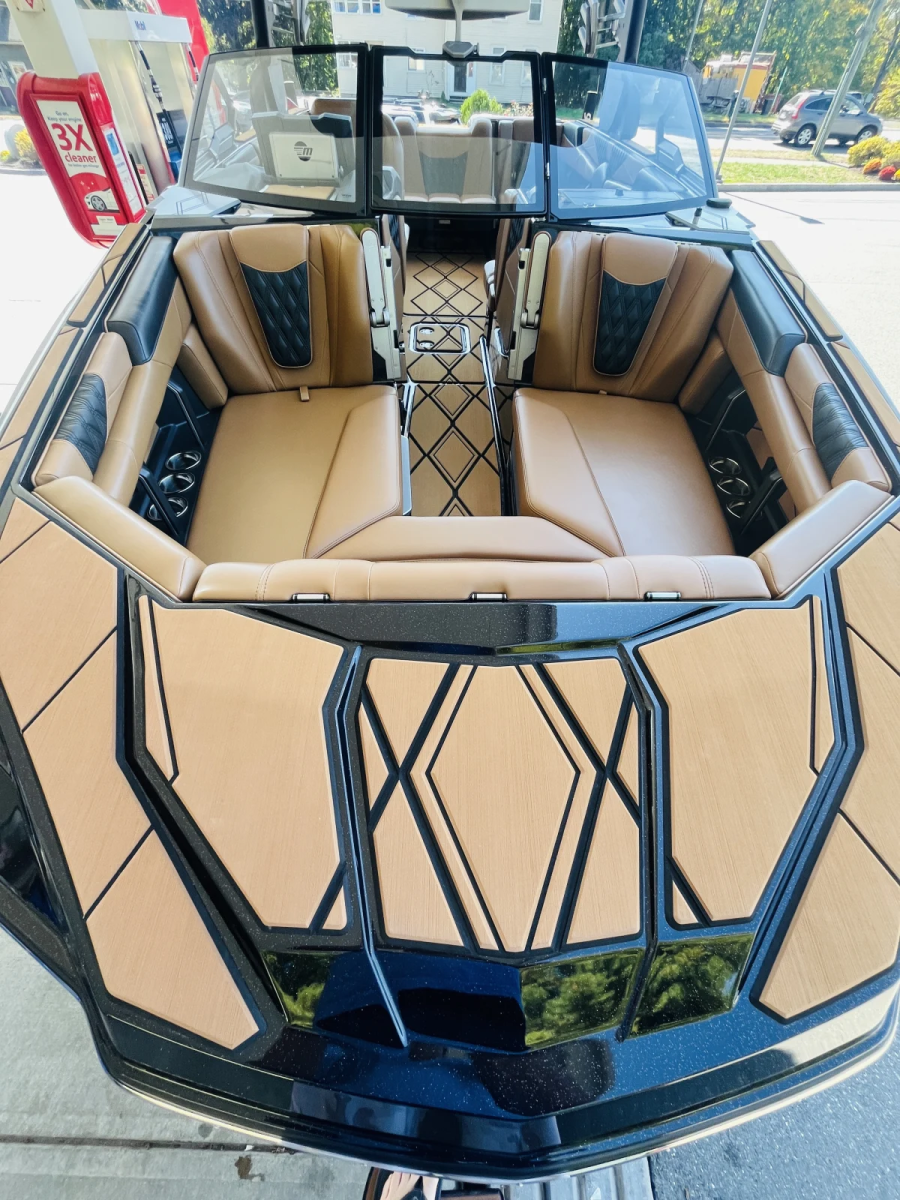 2024 Malibu Boats M242 for sale in Brattleboro, Vermont
