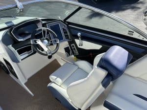 2021-mastercraft-x24-100388-image8
