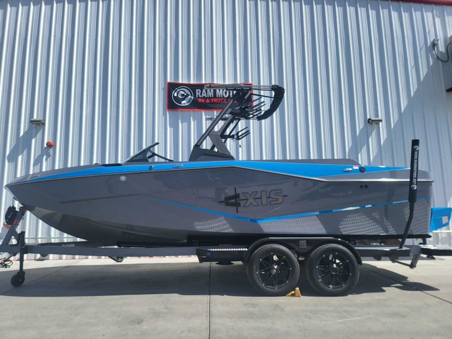 2025 Axis Wake Research T235