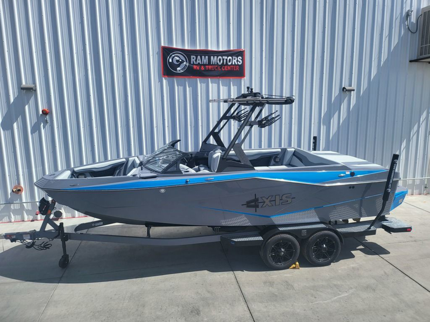 2025 Axis Wake Research T235