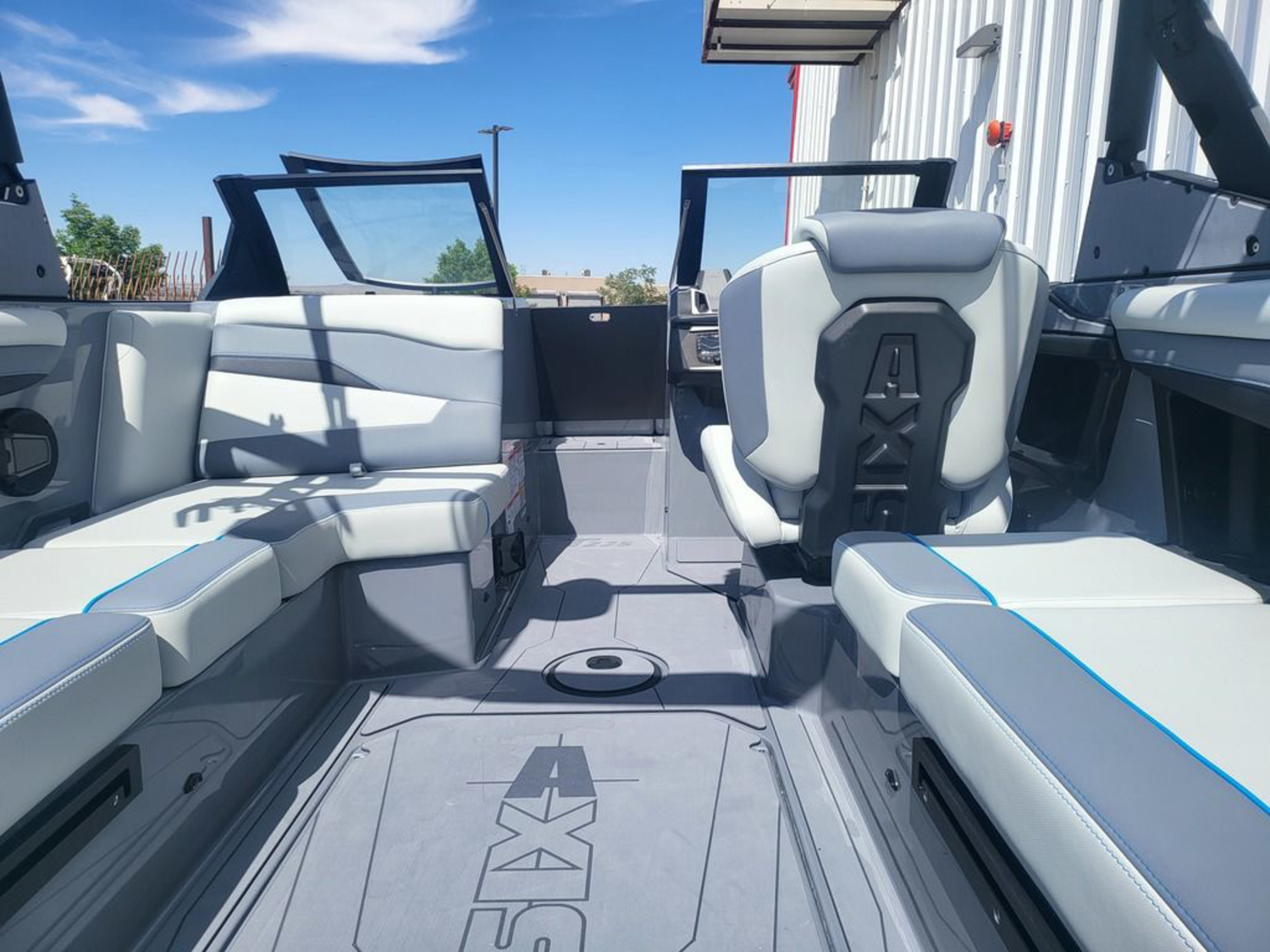 2025 Axis Wake Research T235