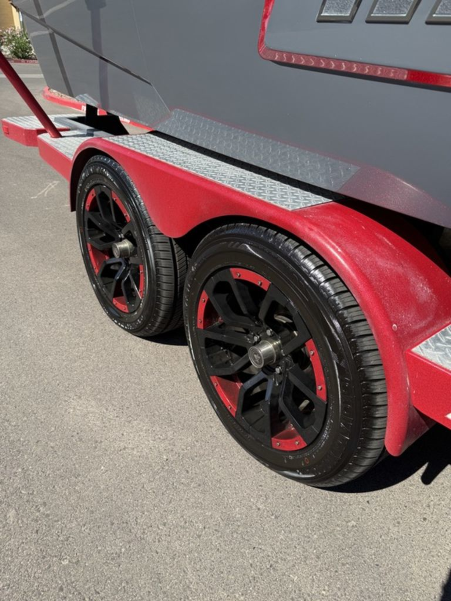 2018 Malibu Boats 23 LSV