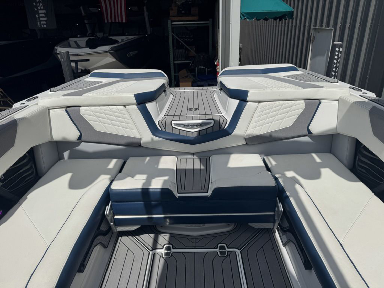 2022 Nautique Super Air Nautique G23