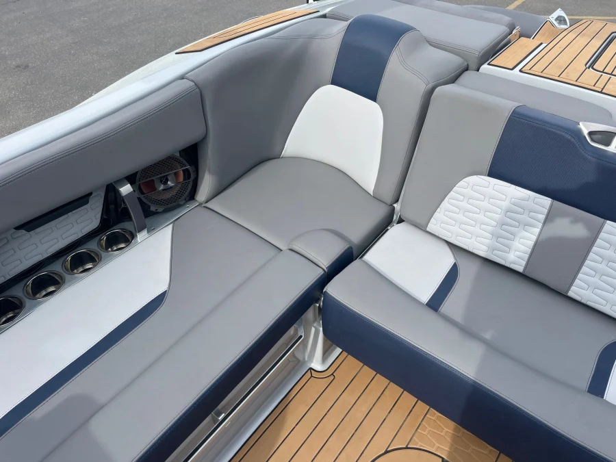 2022-mastercraft-x24-103324-image23