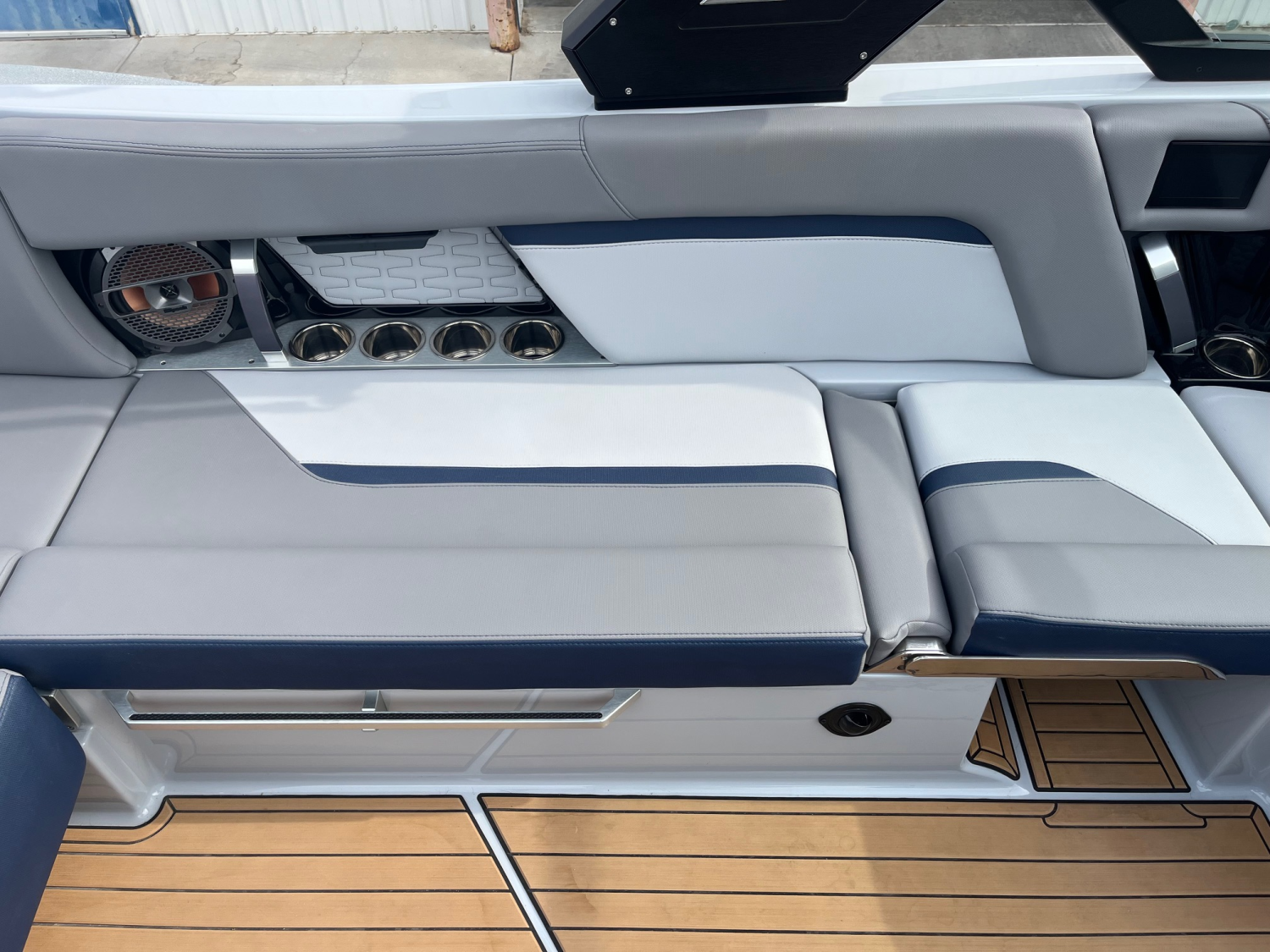 2022 MasterCraft X24