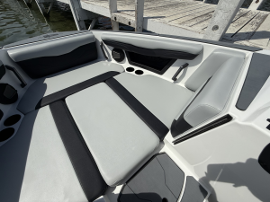 2025 Axis Boats T220 for sale in Fontana, Wisconsin