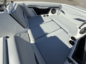 2025 Axis Boats T250 for sale in Fontana, Wisconsin