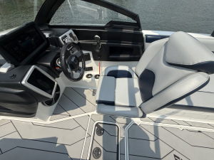 2021 Malibu Boats Wakesetter 22 LSV for sale in Fontana, Wisconsin