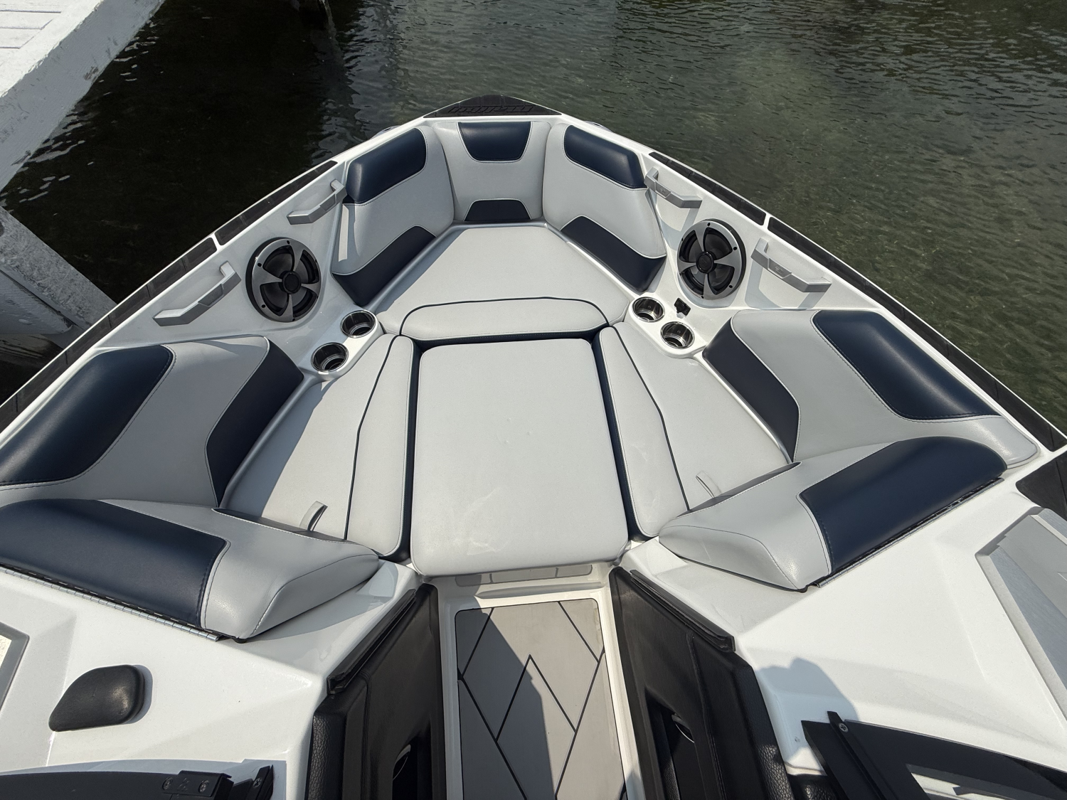 2021 Malibu Boats Wakesetter 22 LSV for sale in Fontana, Wisconsin