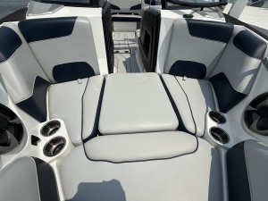 2021 Malibu Boats Wakesetter 22 LSV for sale in Fontana, Wisconsin