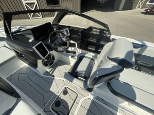 2021 Malibu Boats Wakesetter 22 LSV for sale in Fontana, Wisconsin