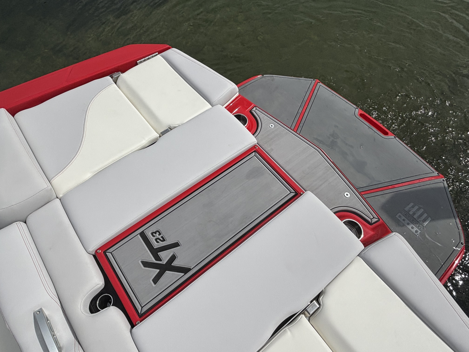 2019 Mastercraft XT23