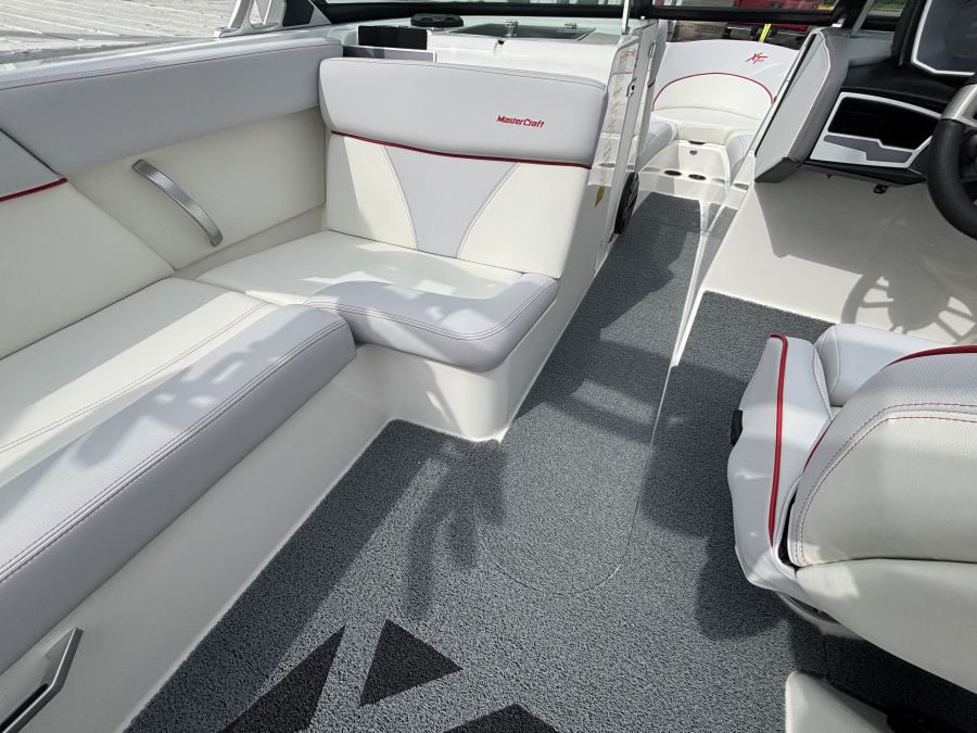 2019 Mastercraft Boats XT23 for sale in Fontana, Wisconsin