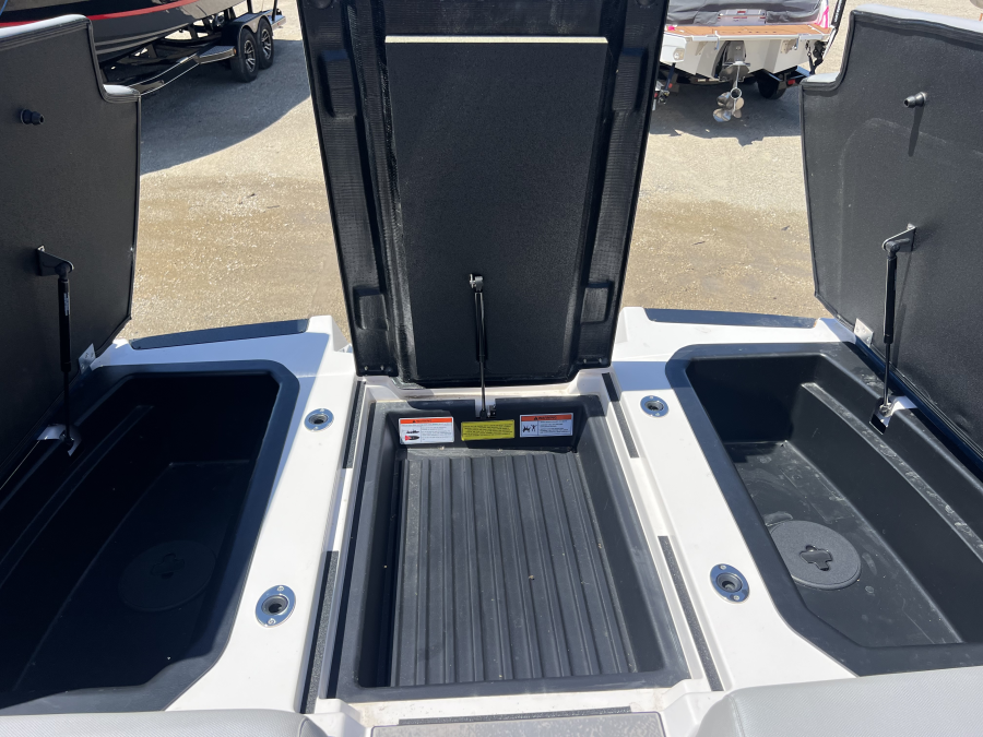 2022 Moomba Boats Makai for sale in Fontana, Wisconsin
