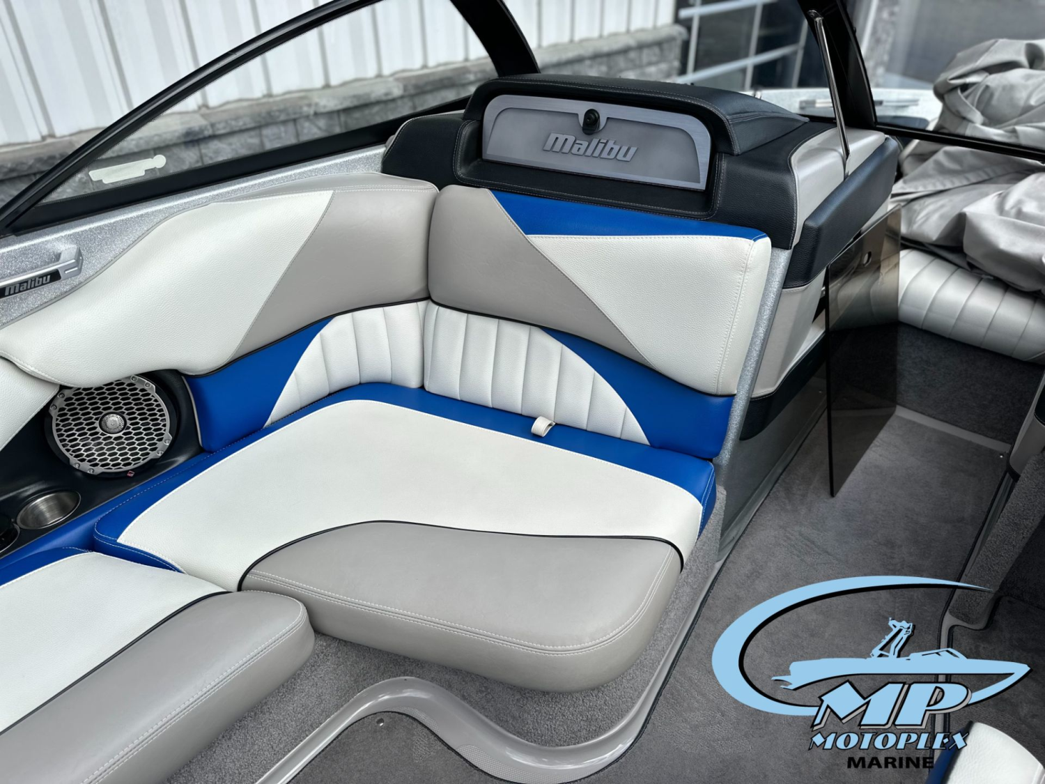 2015 Malibu Boats Wakesetter 247 LSV for sale in Lynnwood, Washington