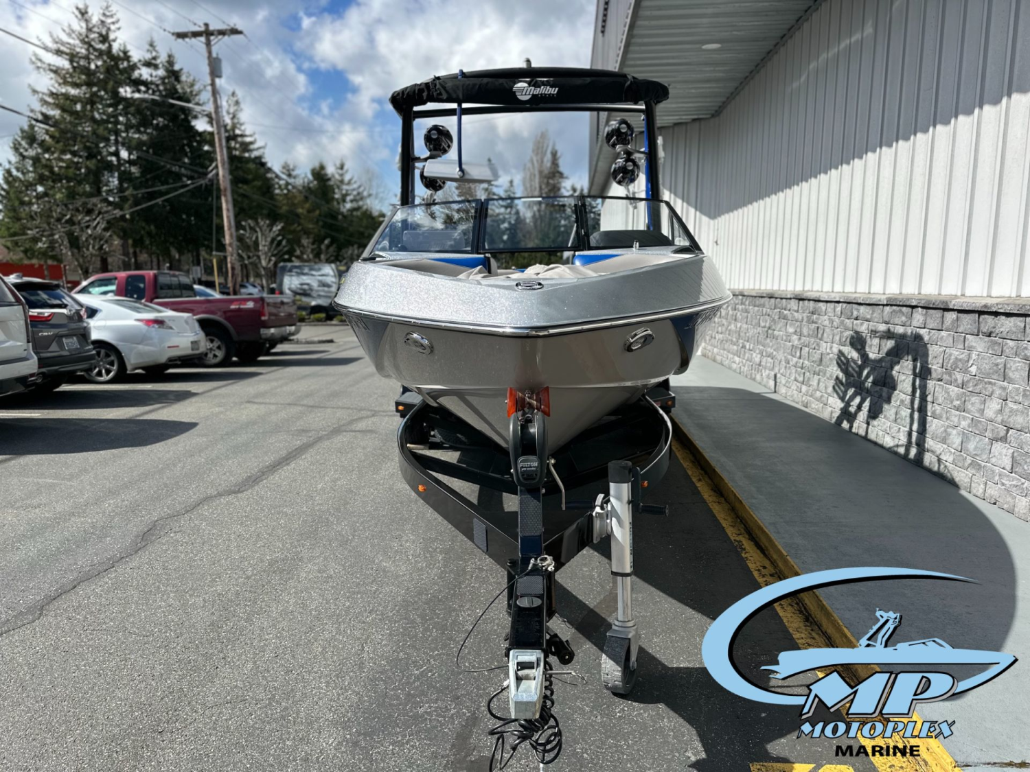 2015 Malibu Boats Wakesetter 247 LSV for sale in Lynnwood, Washington