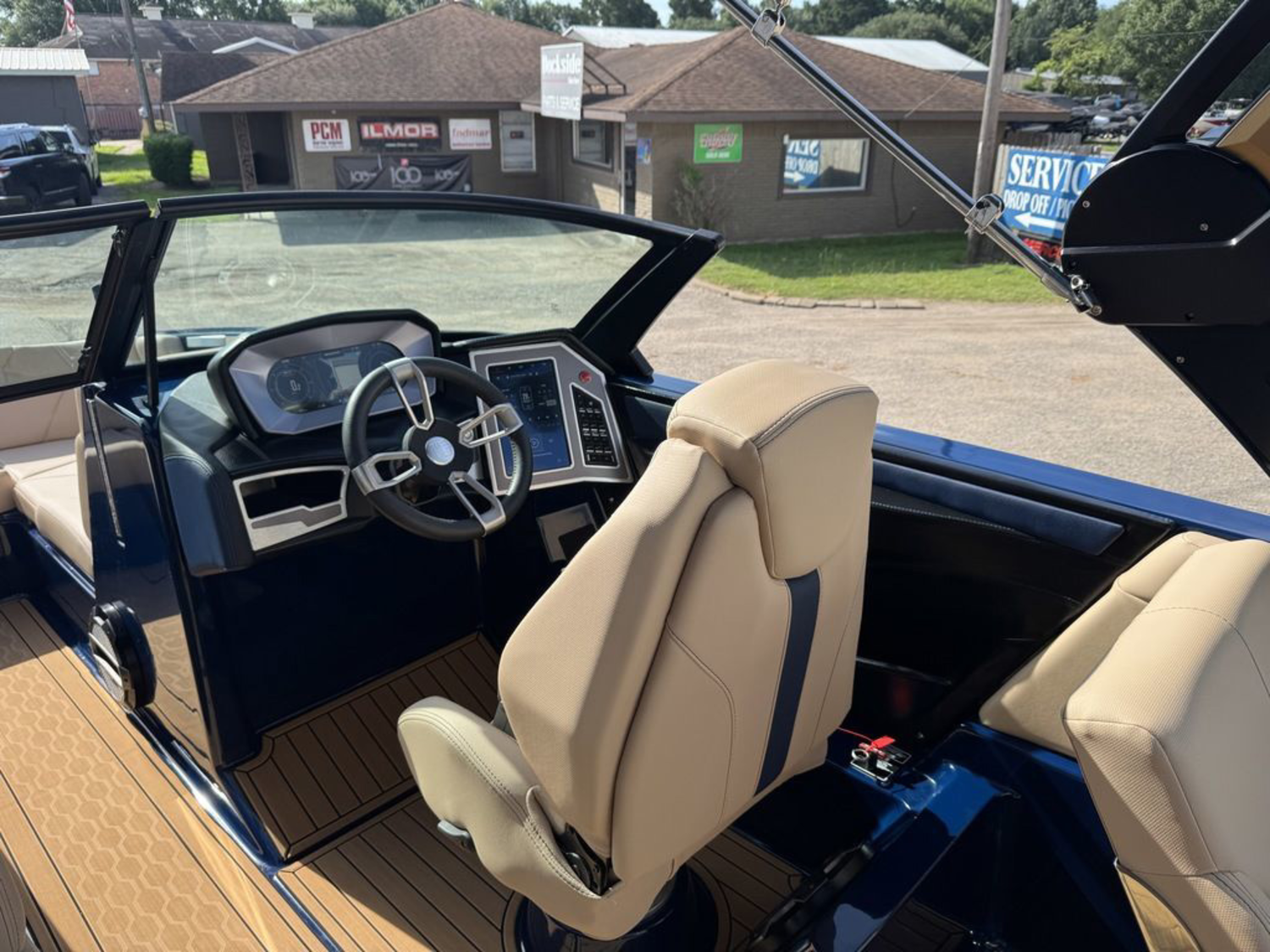 2022 Mastercraft XT24