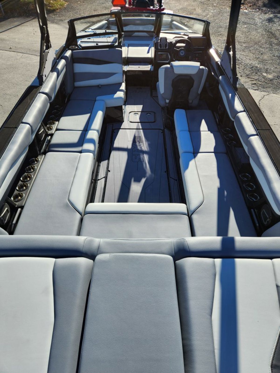 2025 Axis Boats A245 for sale in Tafton, Pennsylvania