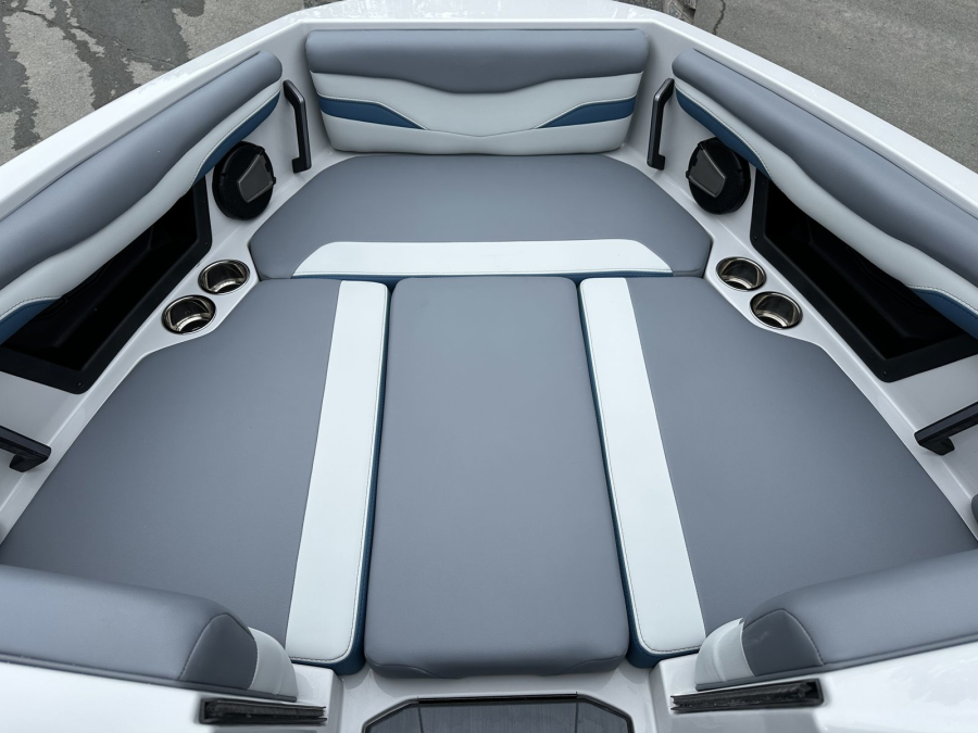 2025 Axis Boats T220 for sale in Tafton, Pennsylvania