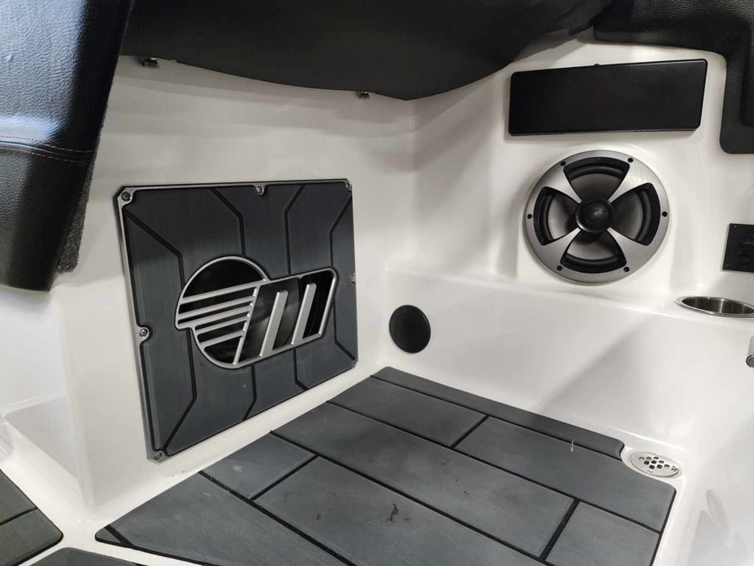 2020 Malibu Boats 23 MXZ