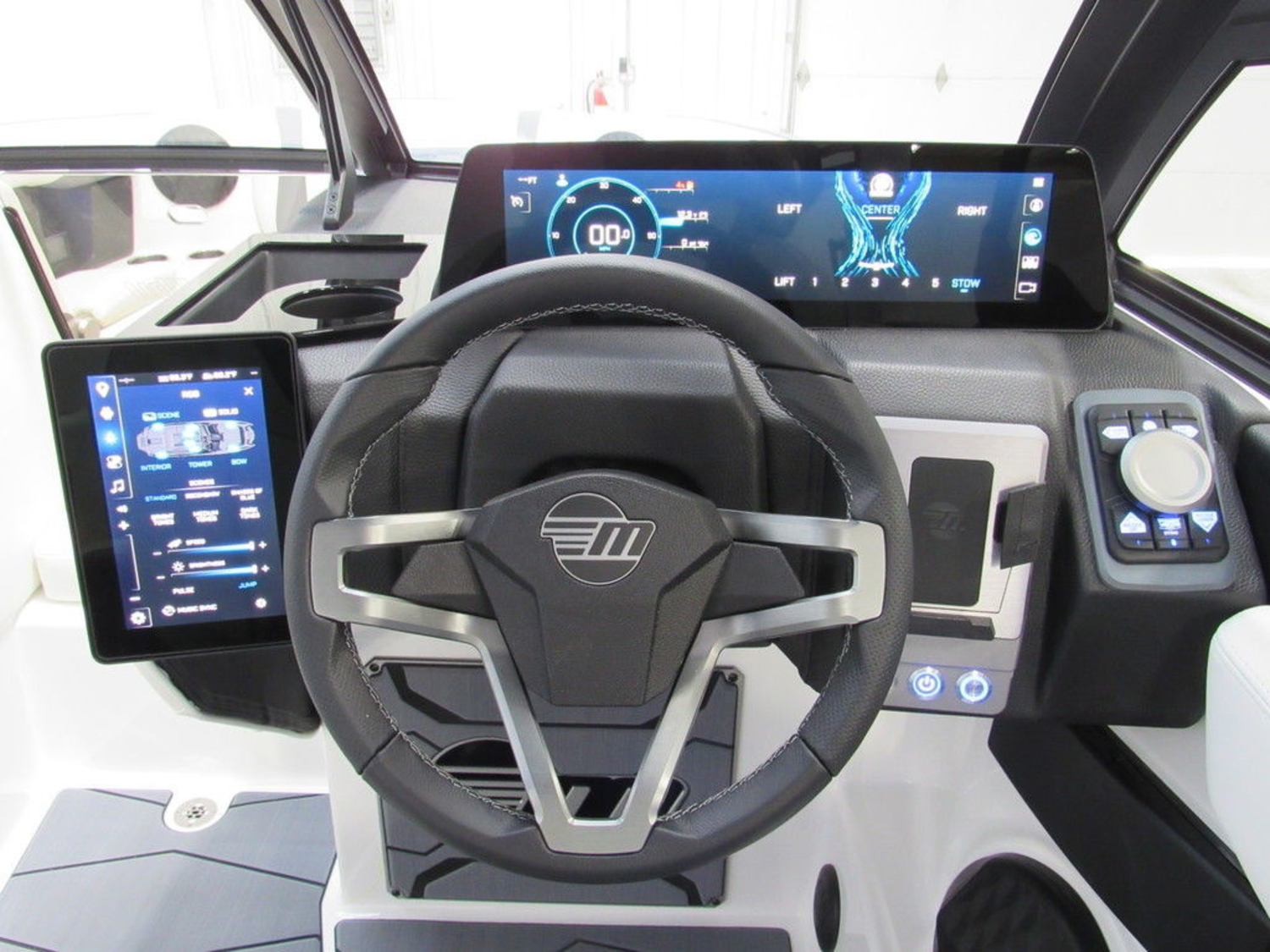 2025 Malibu Boats 24 MXZ