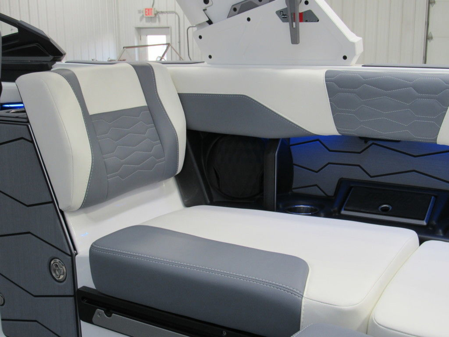 2025 Malibu Boats 24 MXZ