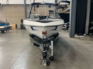 2018 Axis Boats T22 for sale in , 