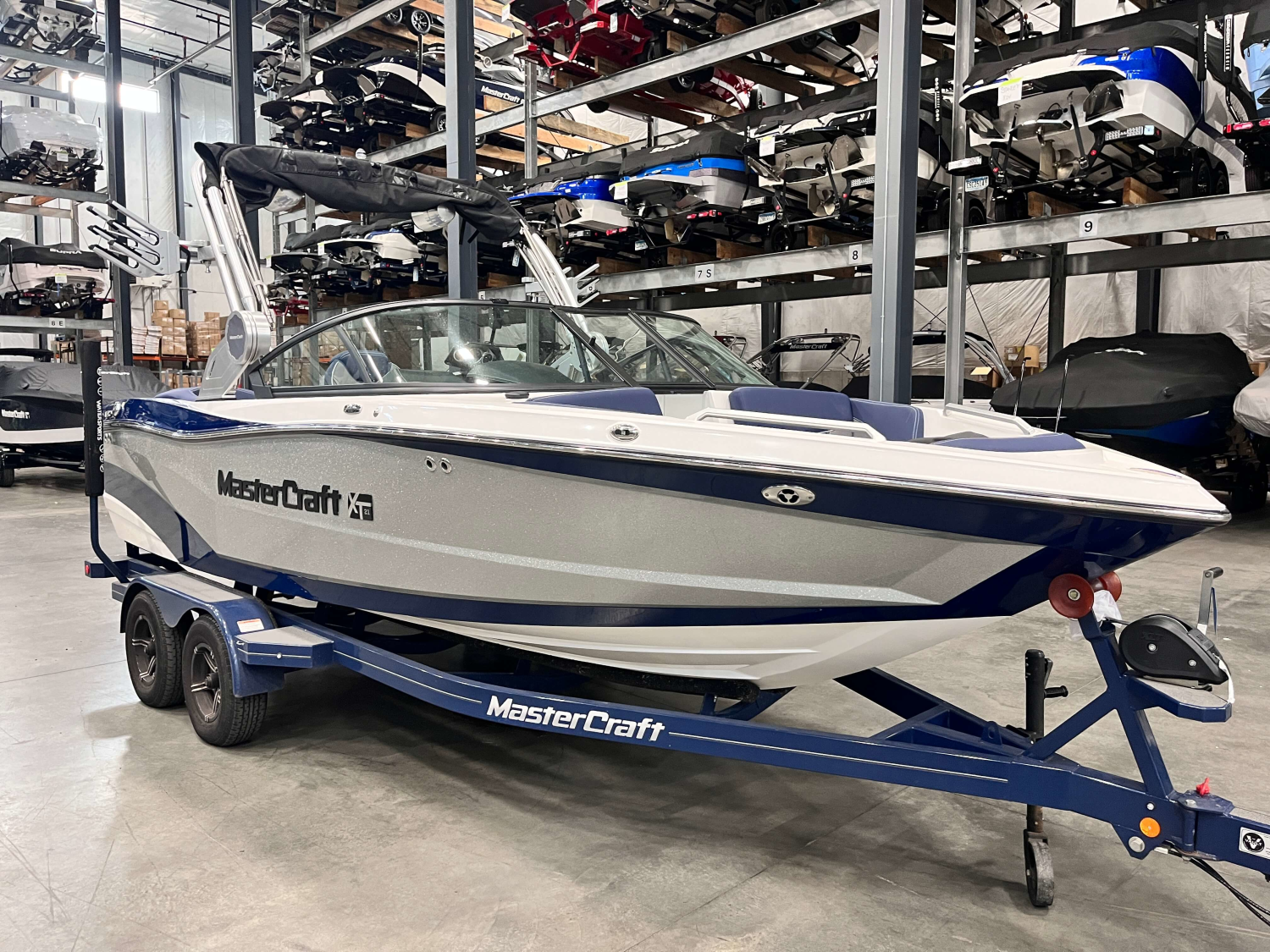 2022 MasterCraft XT21