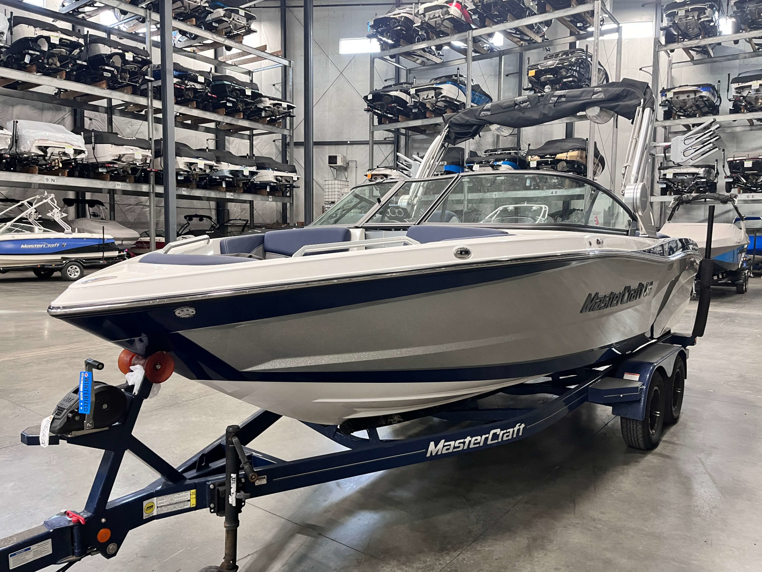 2022 MasterCraft XT21