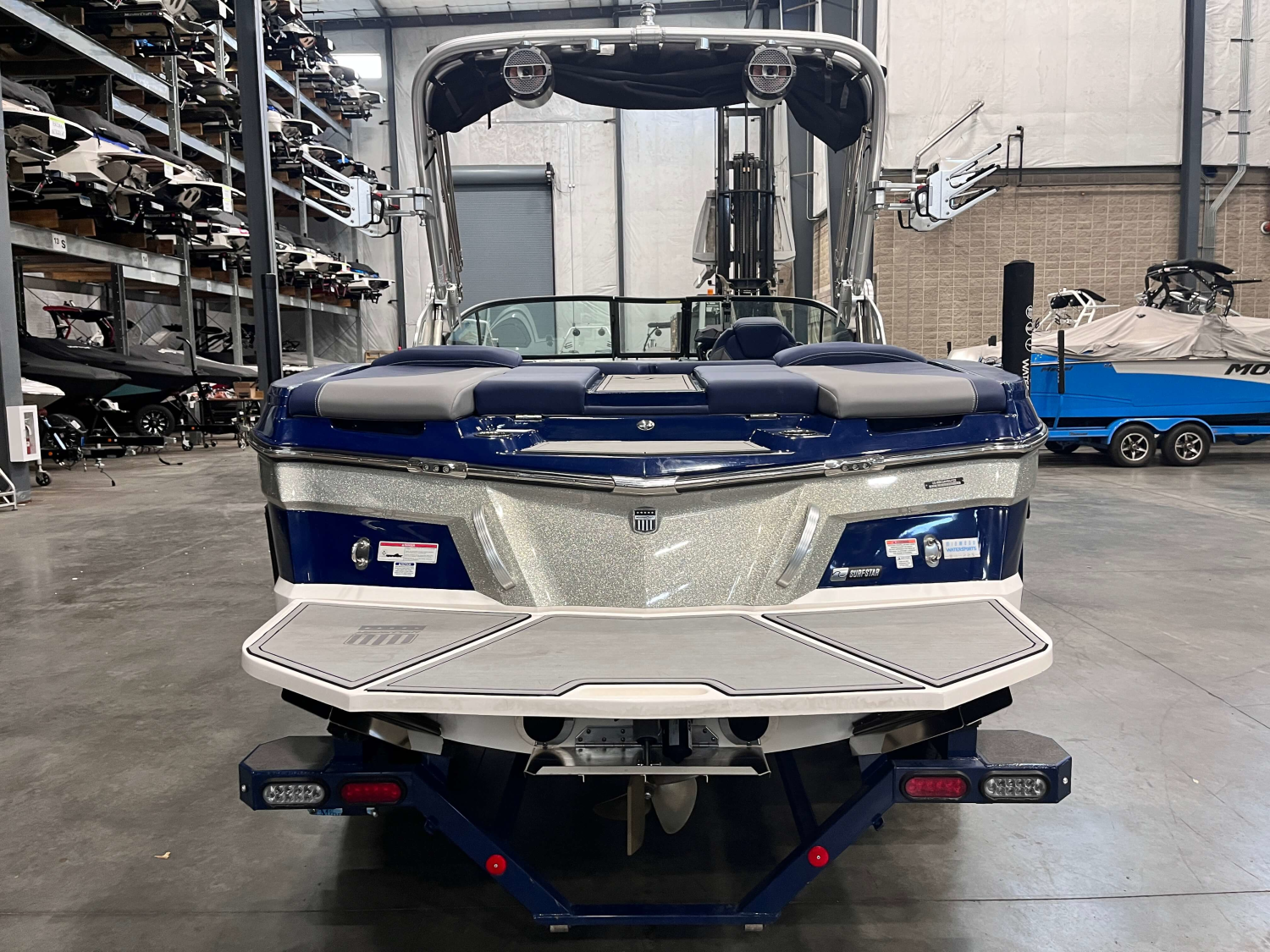 2022 MasterCraft XT21
