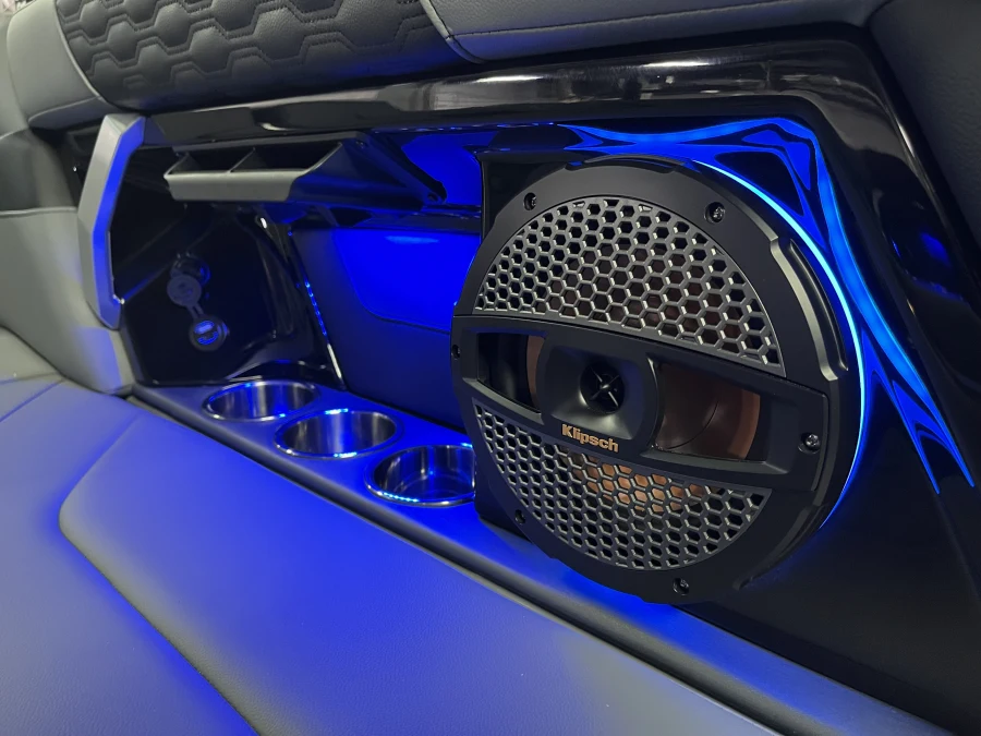 2025-mastercraft-xt24-104771-image27