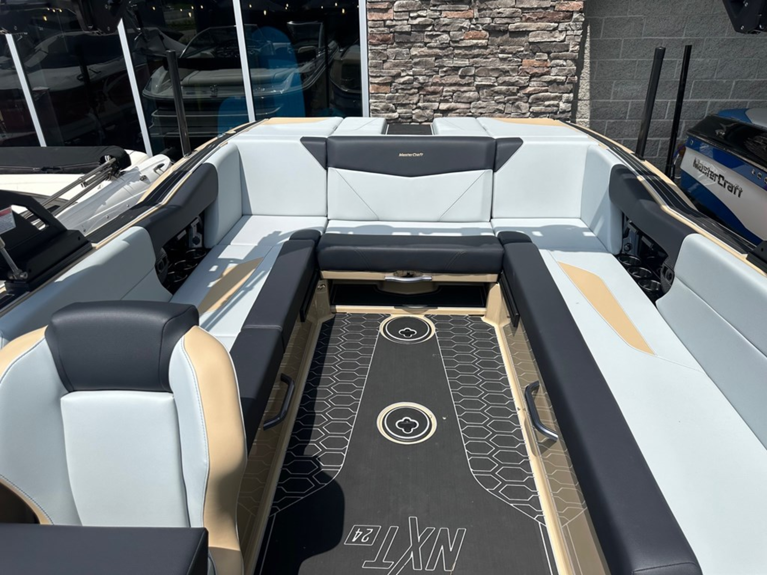 2025 MasterCraft NXT 24