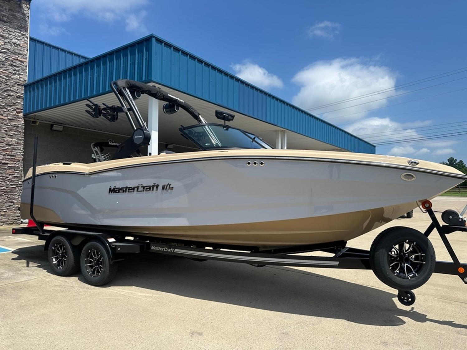 2025 MasterCraft NXT 24
