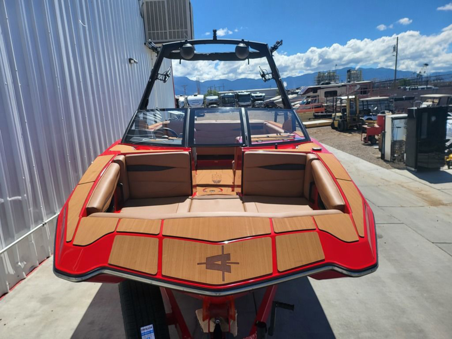 2025 Axis Wake Research A225