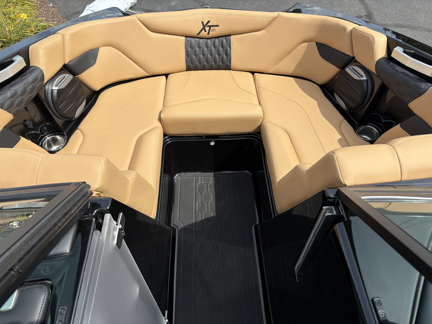 2026 MasterCraft XT20