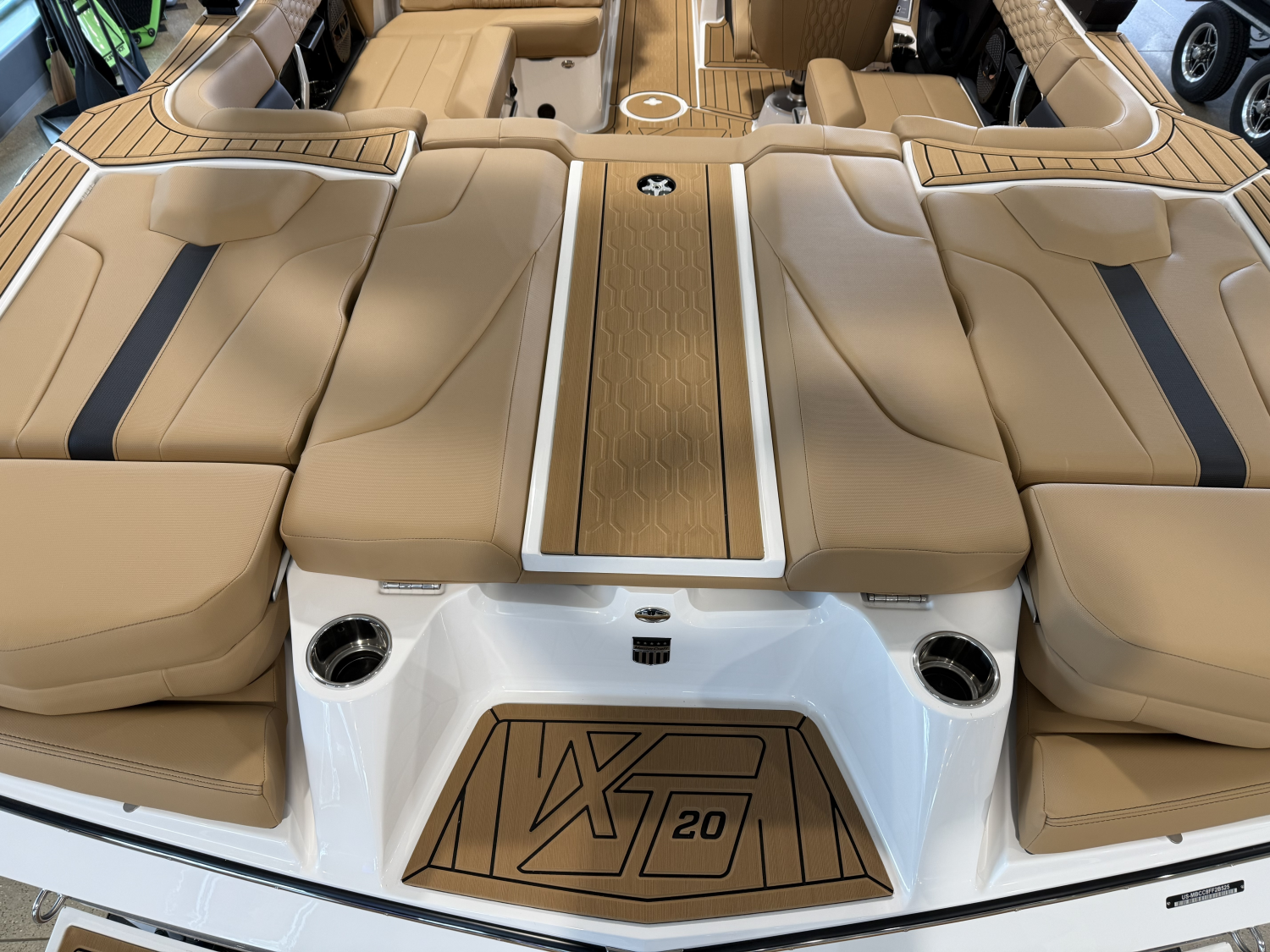 2025 MasterCraft XT20