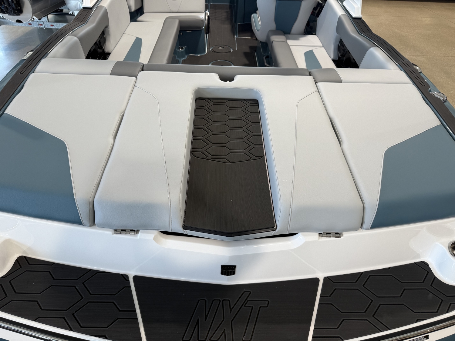 2026 MasterCraft NXT22
