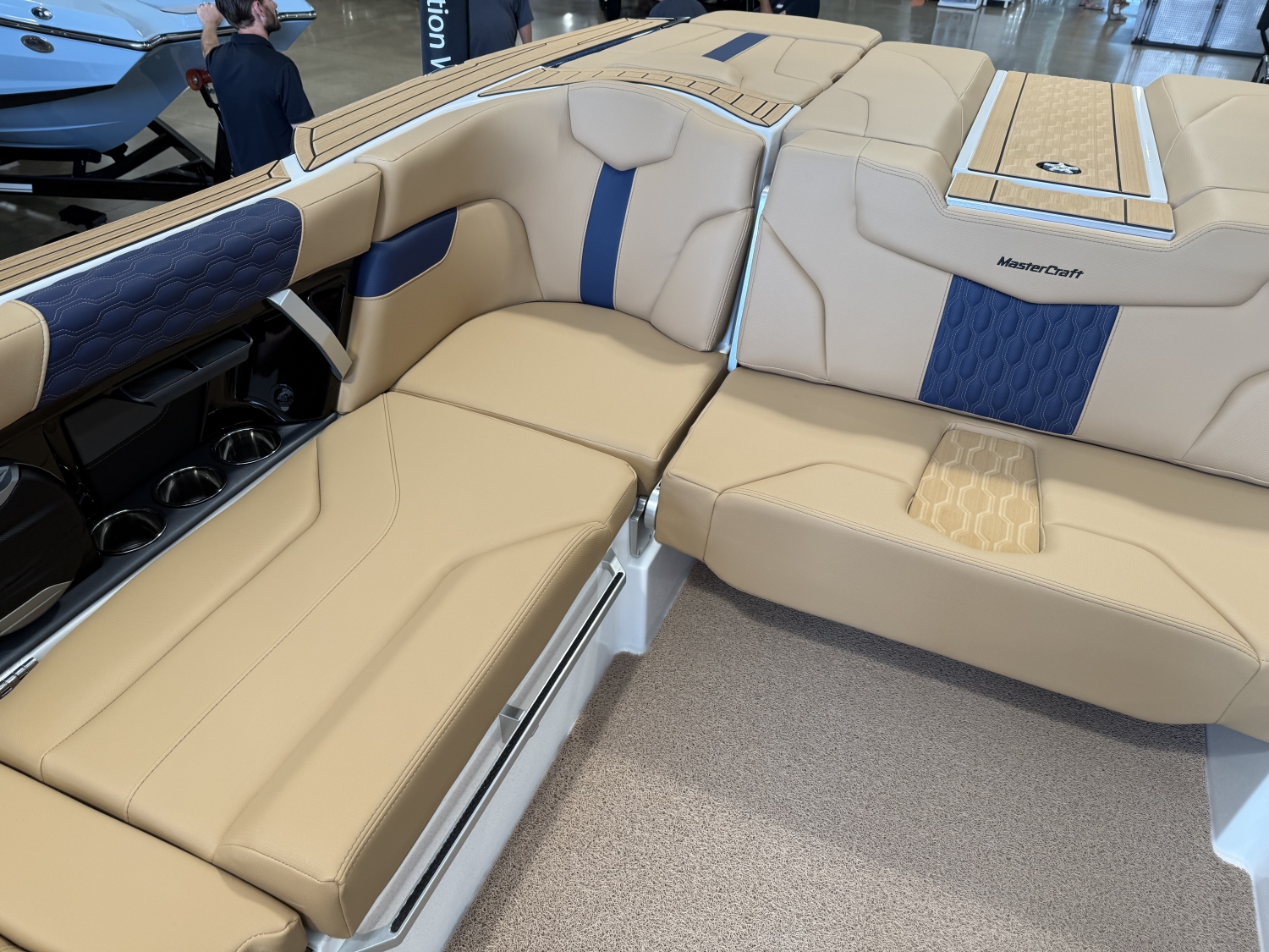 2026 MasterCraft XT24